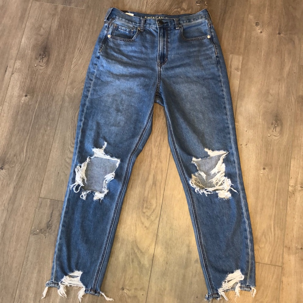 American Eagle Ripped Mom Jeans